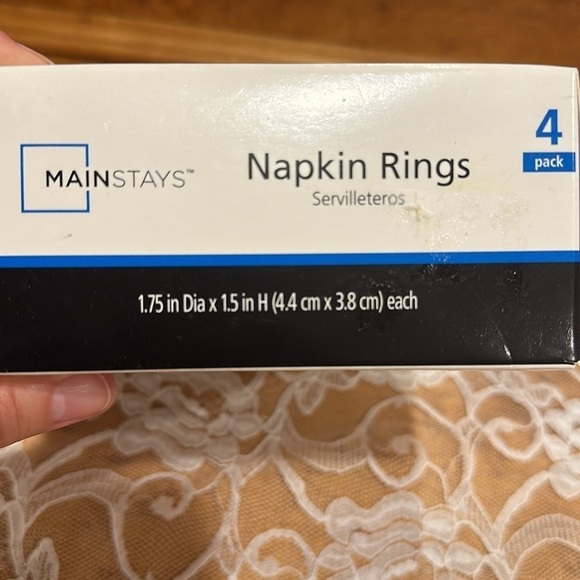 Napkins rings black and white - Picture 2 of 3